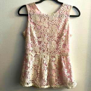 Alice Moon lace pink/cream lace peplum top